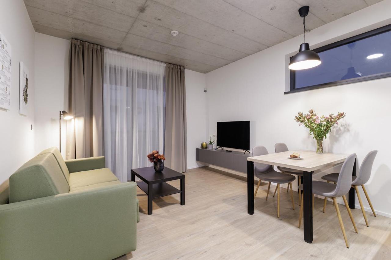 Aparthotel Na Klenici 马达伯乐斯拉夫 外观 照片