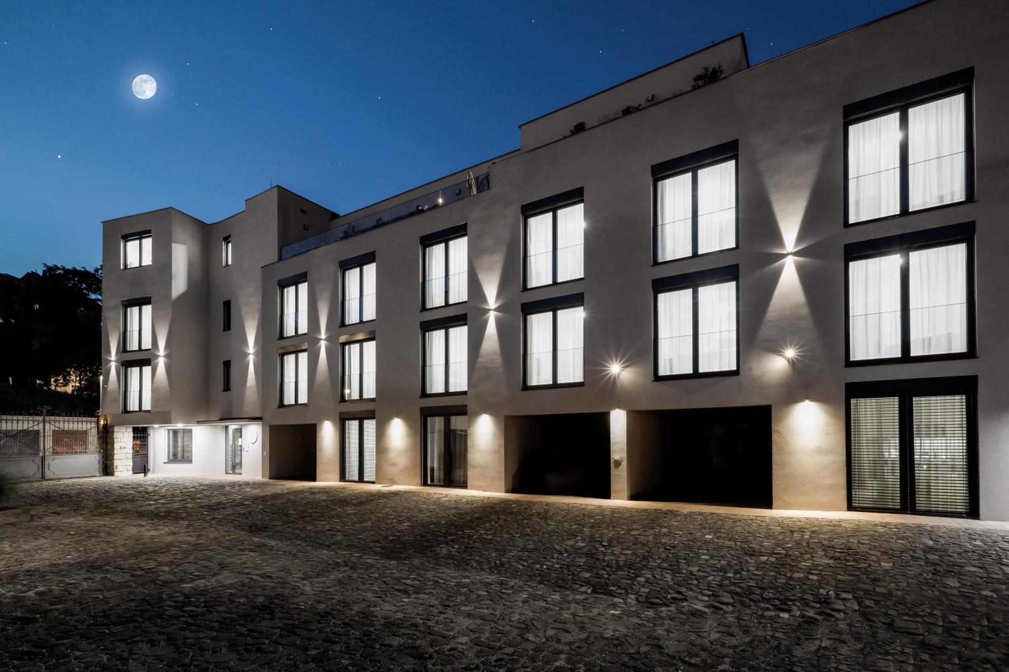 Aparthotel Na Klenici 马达伯乐斯拉夫 外观 照片