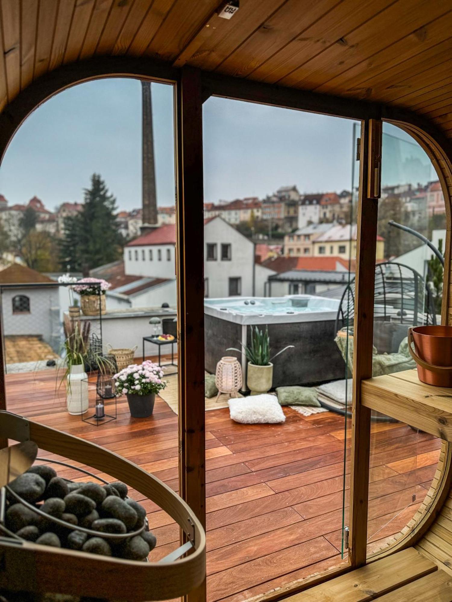 Aparthotel Na Klenici 马达伯乐斯拉夫 外观 照片