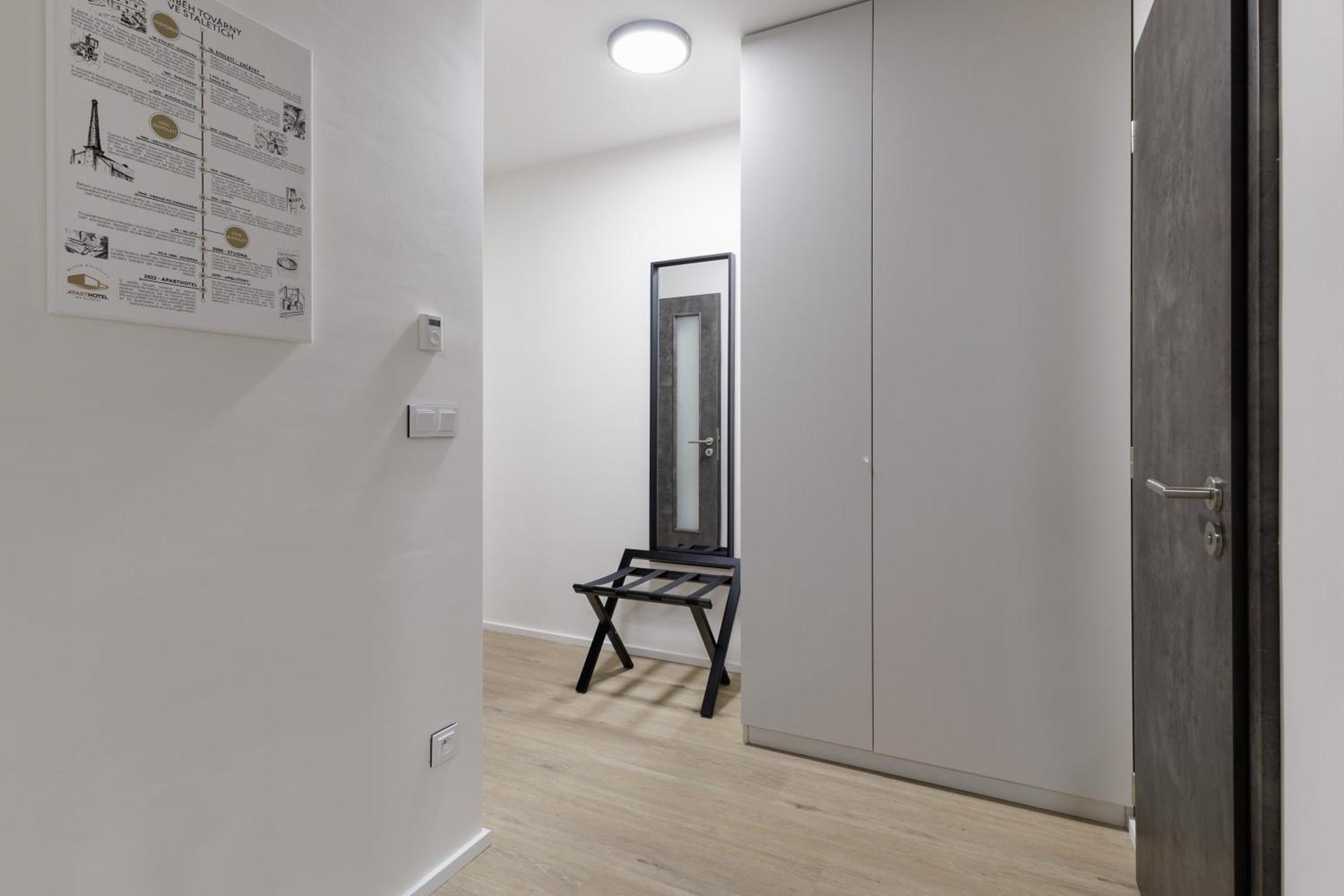 Aparthotel Na Klenici 马达伯乐斯拉夫 外观 照片